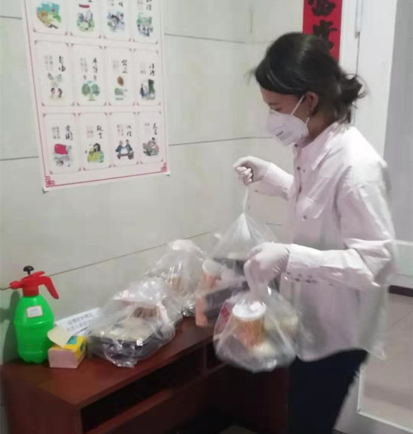 专人送餐.jpg