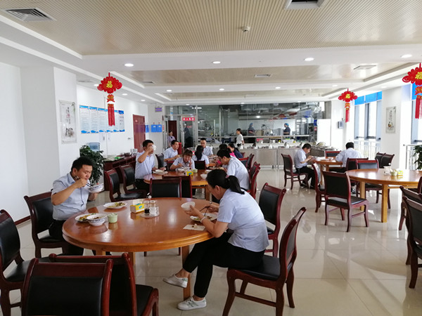 职工食堂配图_副本.jpg