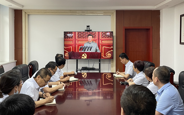 秦安评价公司18人观看直播.JPG