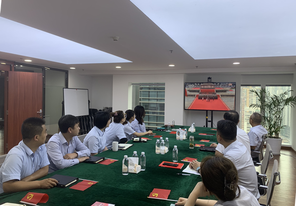 重庆秦嘉公司13人观看直播.png