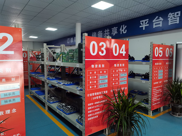神木电化首家超市建成.jpg