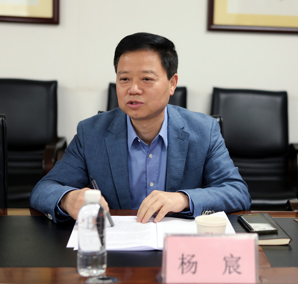 杨宸_副本.jpg