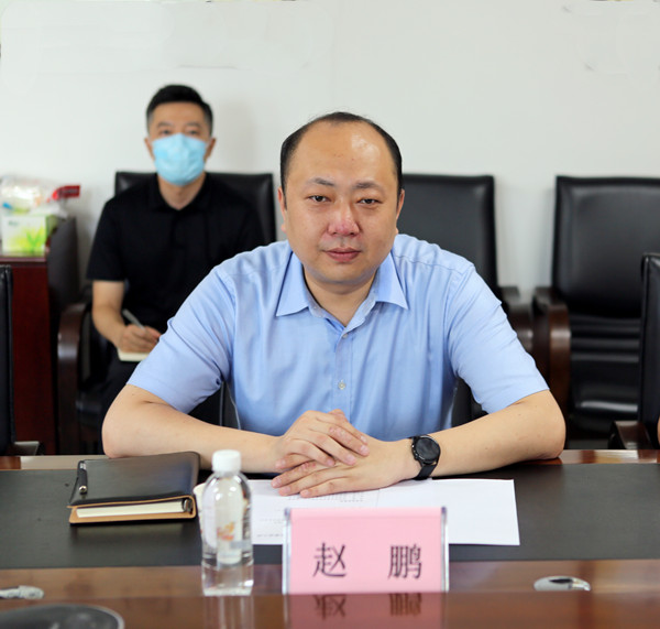 赵鹏.jpg