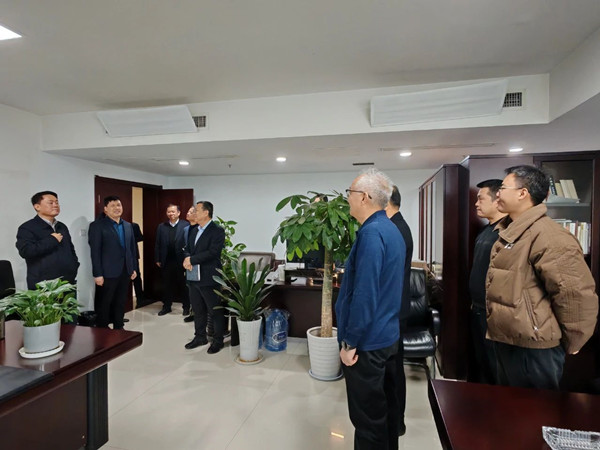 微信图片_20250206082534_副本.jpg
