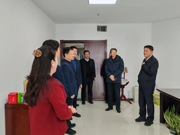 微信图片_20250206082541_副本.jpg
