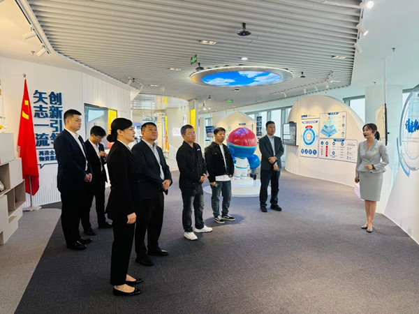 微信图片_2025-10-20_093112_047_副本.jpg